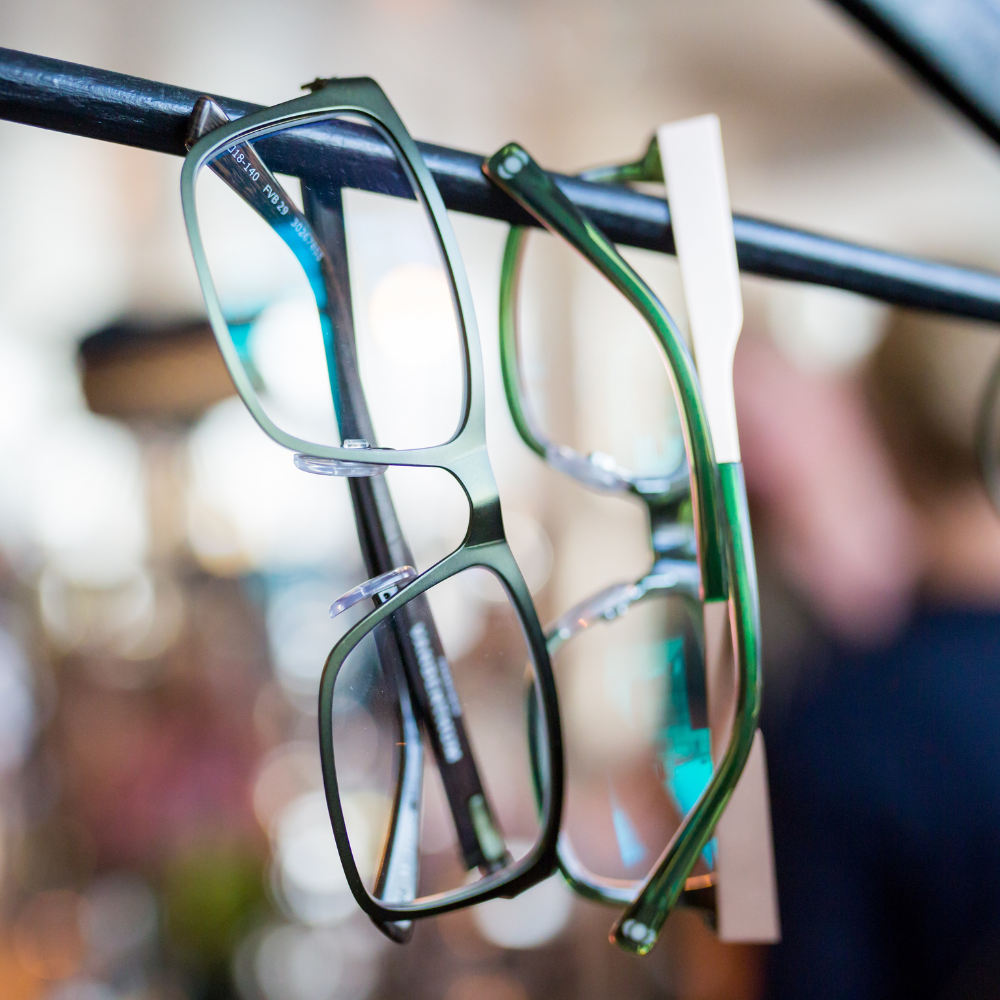 How to choose the perfect reading glasses.